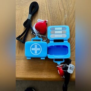 Bath & Body Works Nurse / Doctor Pocketbac Holder Case with White Cross